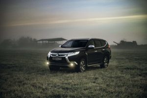 mitsubishi_triton